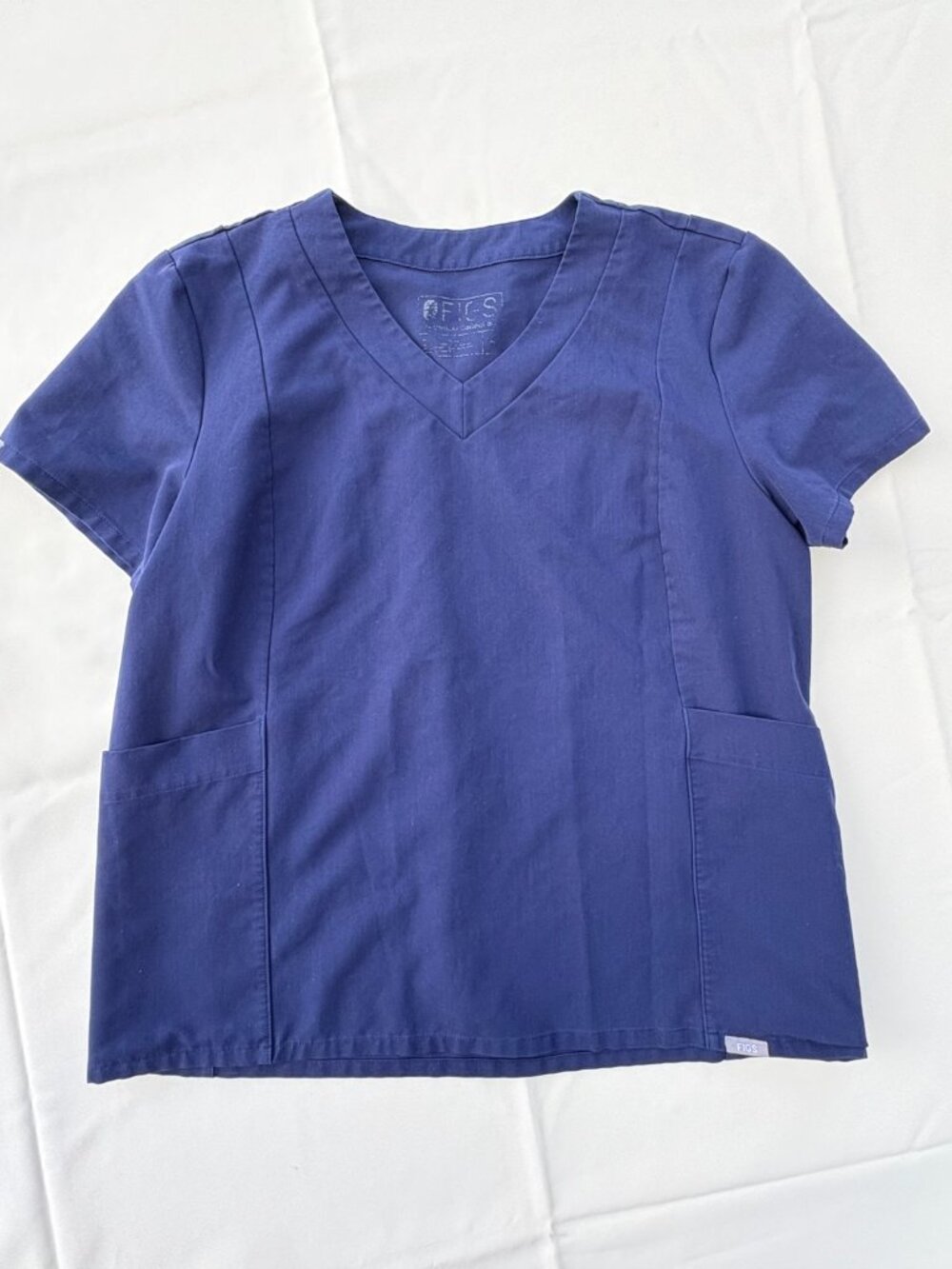 Navy Blue Figs Scrub Set - Picture 4 of 6
